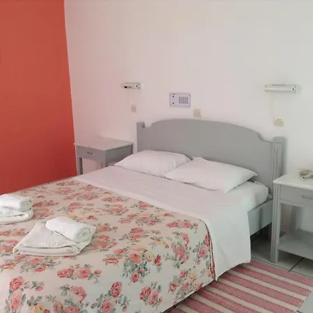 Hotel King Thiras 2*