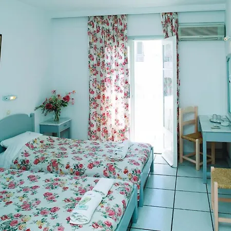 King Thiras Hotel