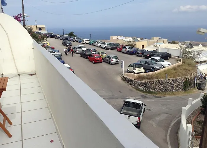 Hotel King Thiras 2*